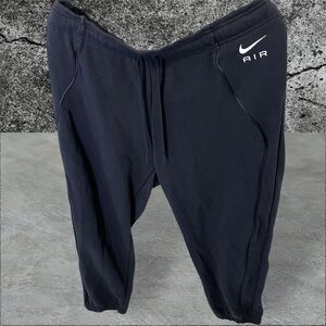 •NWT• NIKE SPORTSWEAR WOMENS BLACK SWEATPANTS • XL with Loose fit